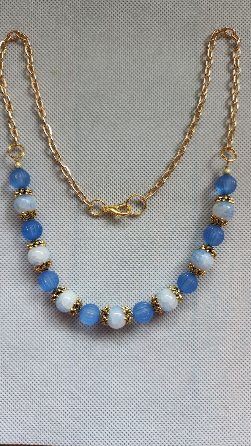 BLUE &amp; WHITE BEADED NECKLACE