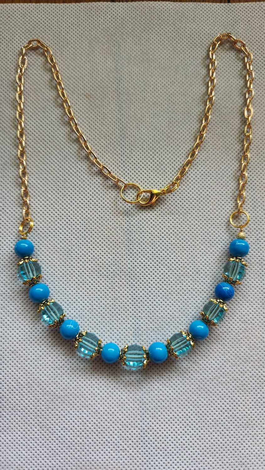 TURQUOISE BEADED NECKLACE
