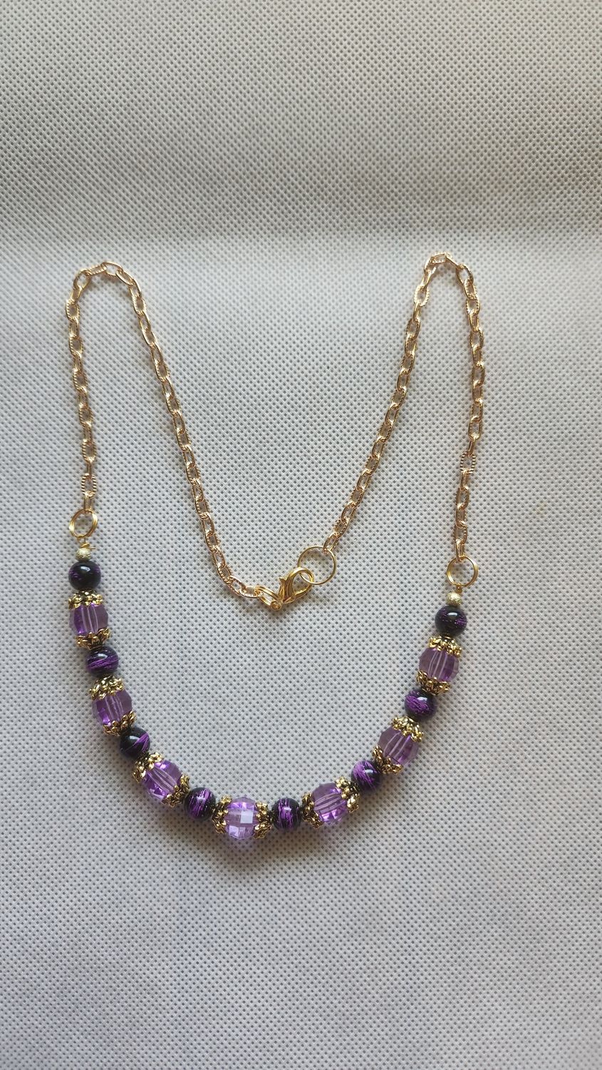 BLACK &amp; PURPLE BEADED NECKLACE