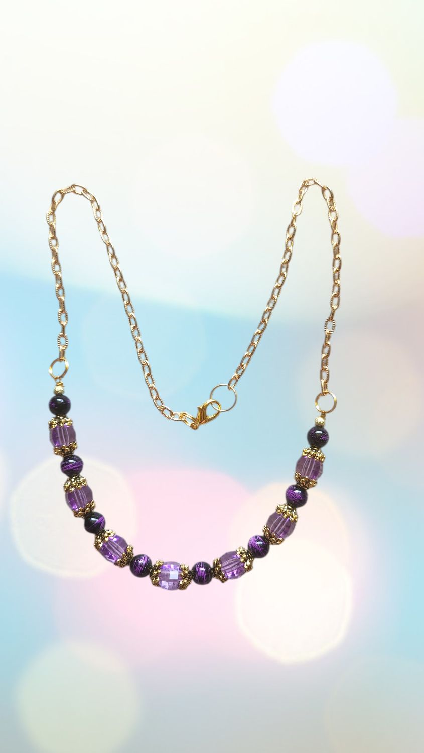 BLACK &amp; PURPLE BEADED NECKLACE