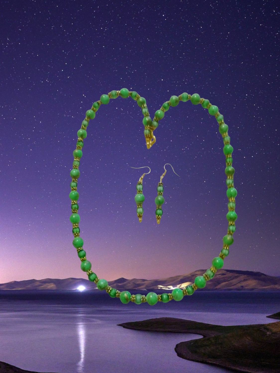 GREEN BEADED JEWELRY SET