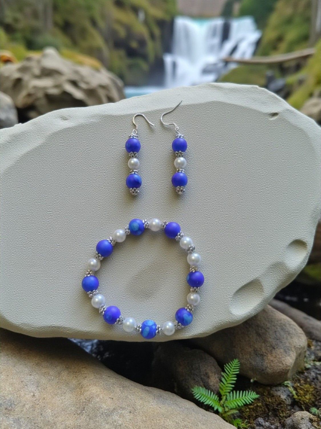 Blue &amp; White Beaded Jewelry Set