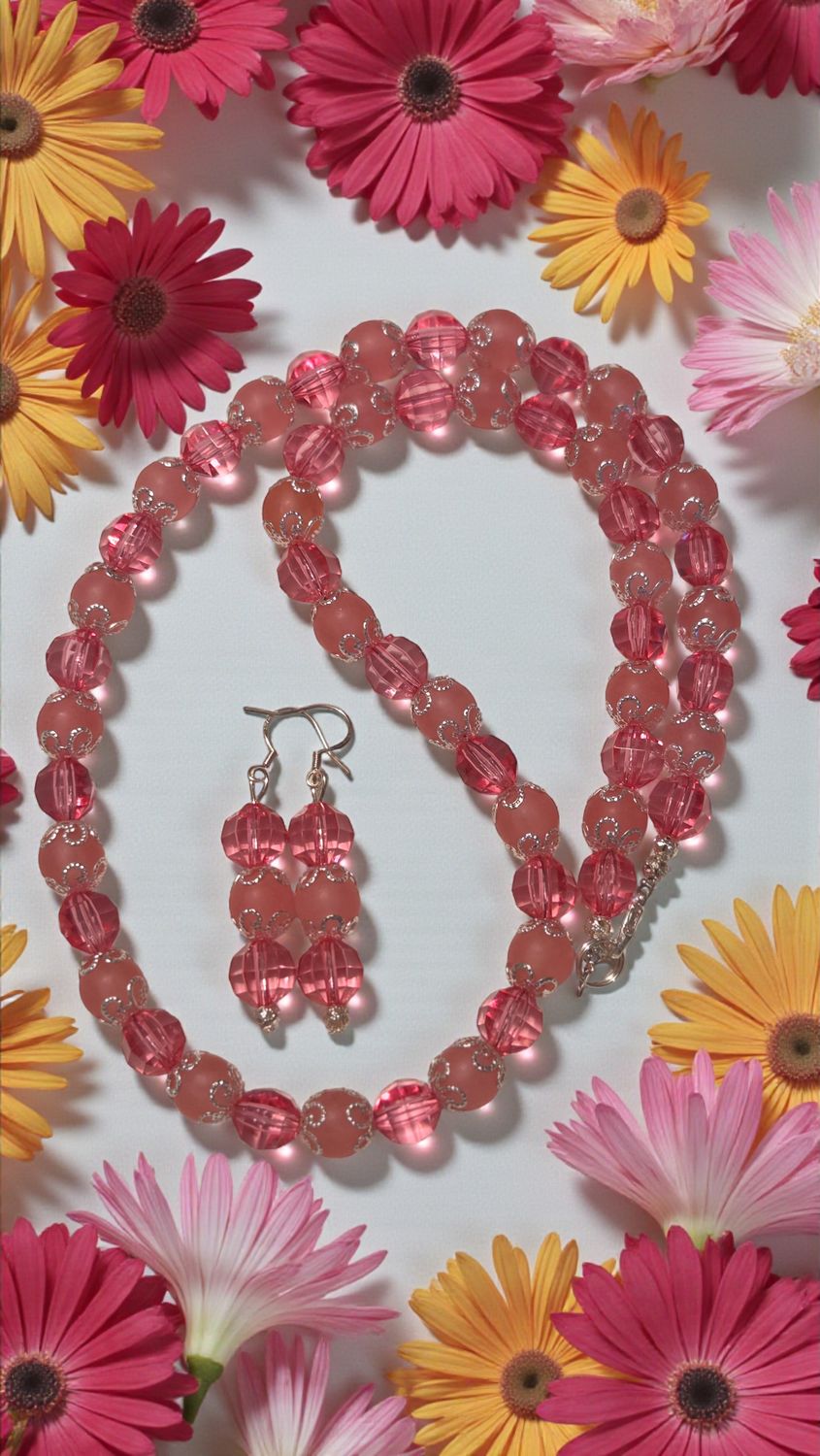 Pink Beaded Jewelry Set          (4675)