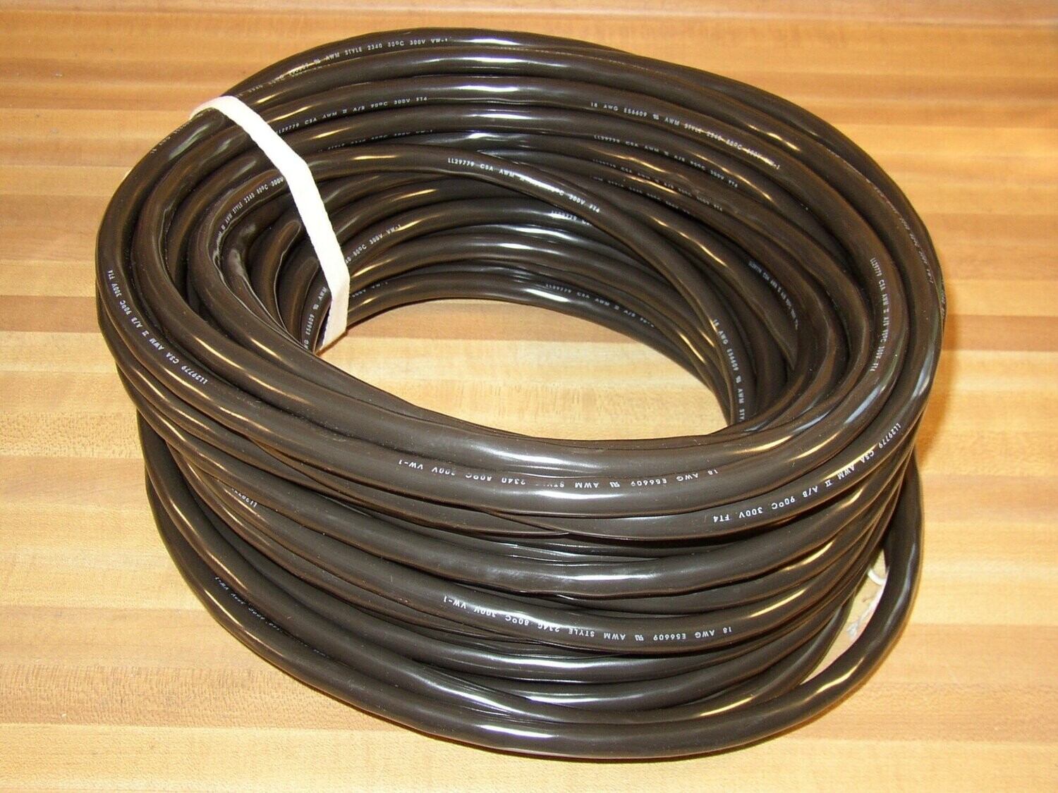Leslie Bulk Cable