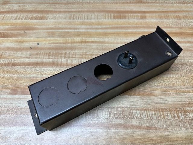 Hammond Organ Outlet Box