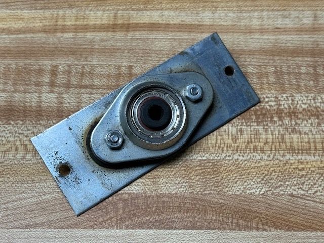 Leslie Speaker Lower Drum Rotor Bearing Bracket Leslie Speaker Lower Drum Rotor Bearing Bracket
