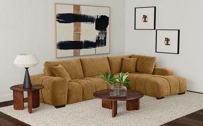 CHAISE SECTIONAL SOFA