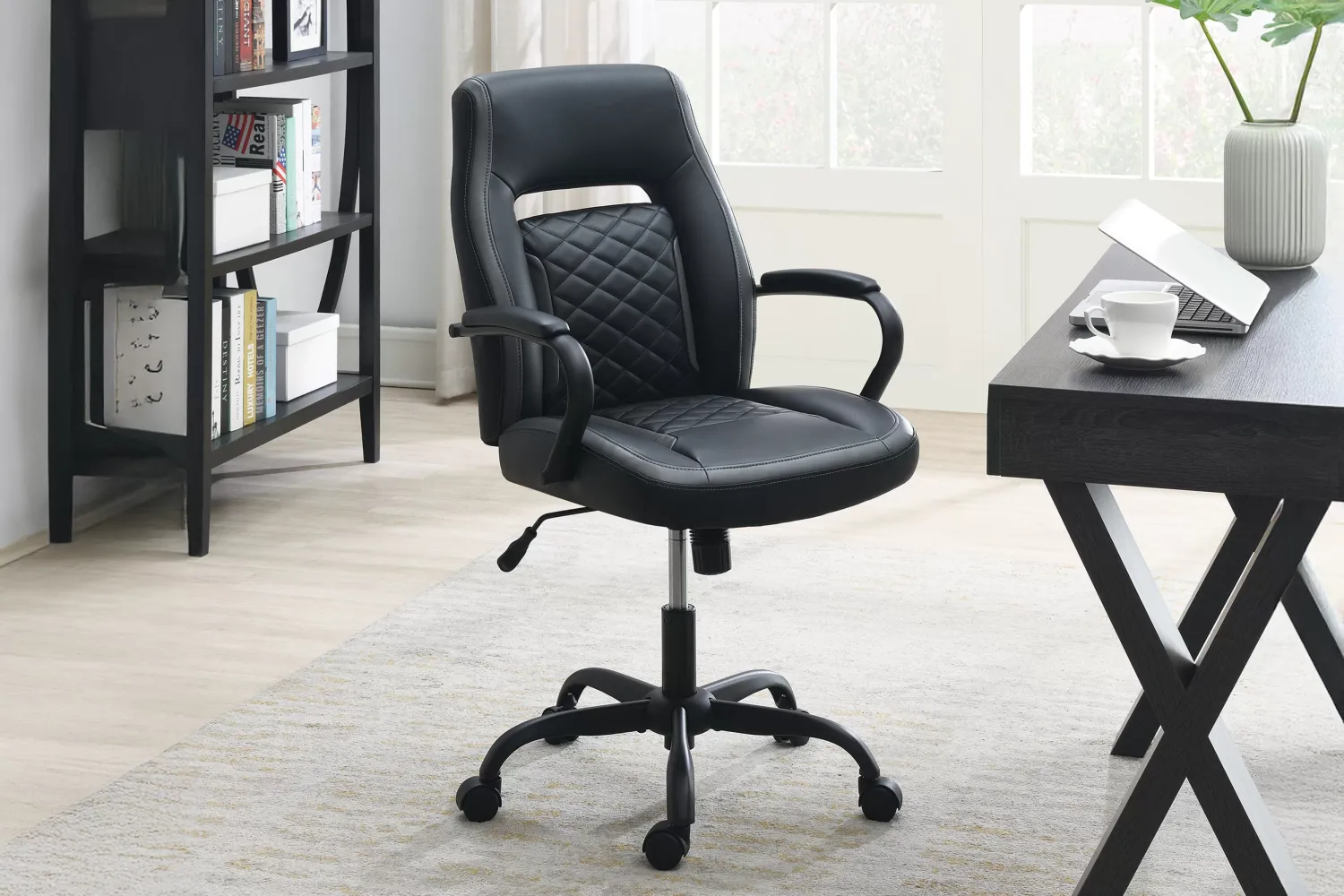 OFFICE CHAIR
