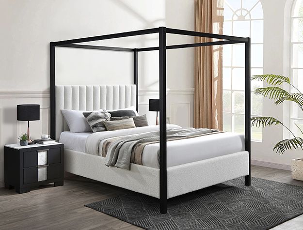 CANOPY BED