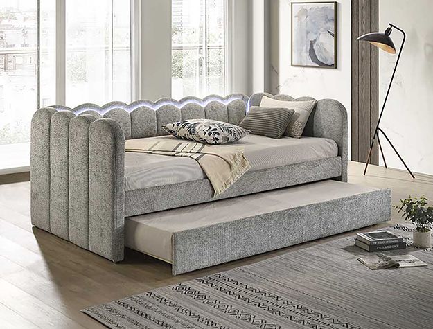 DAY BED W TRUNDLE