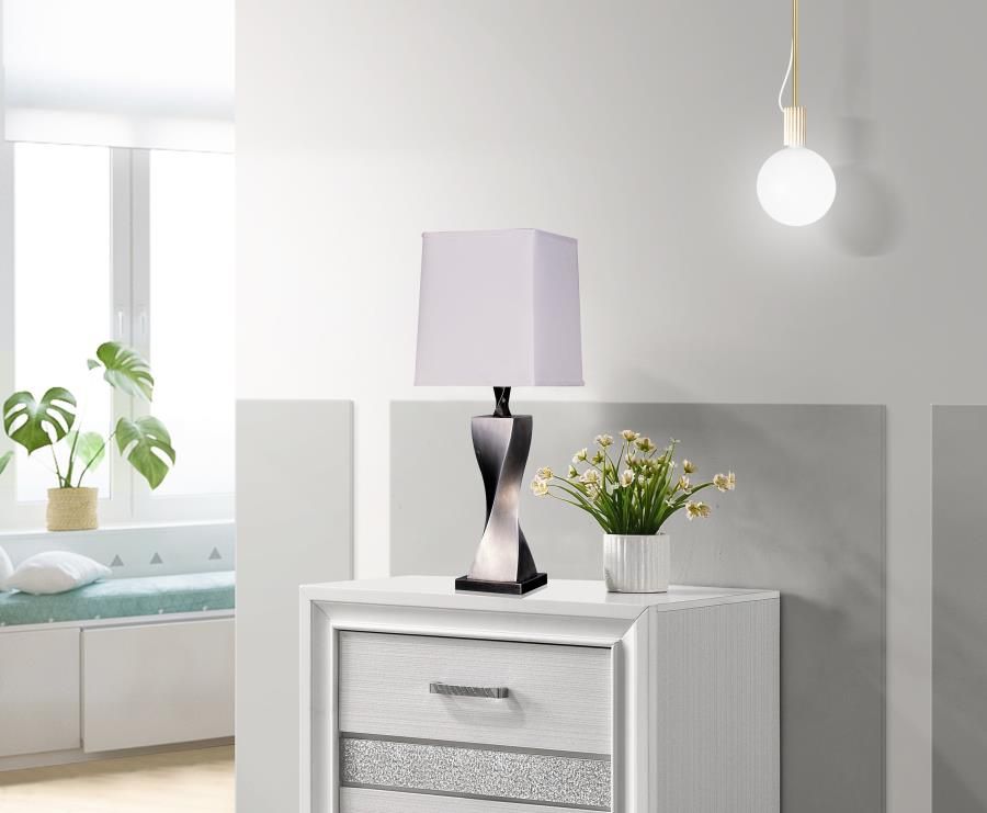 SET OF 2 TABLE LAMP