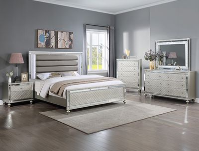 4PC CHAMPAGNE BEDROOM SET WITH LIGHTS