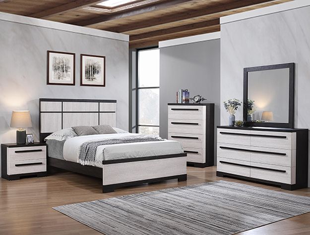 4PC BEDROOM SET BLACK AND WHITE