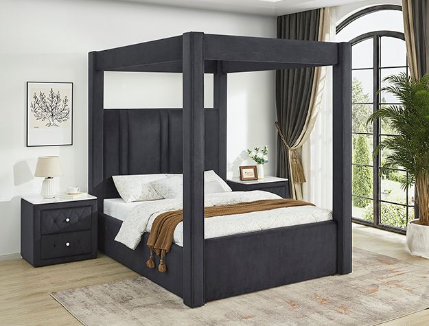 CANOPY BED