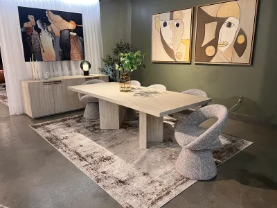 LUXURY RUG