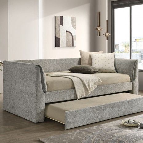 DAYBED WITH TRUNDLE