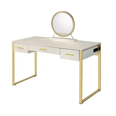 VANITY WITH USB PORT