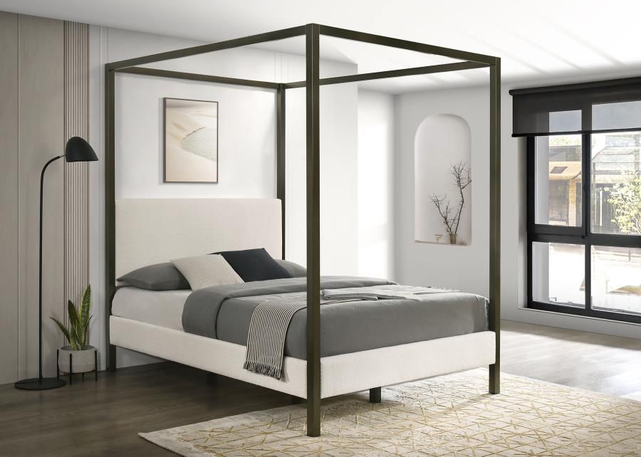 CANOPY BED