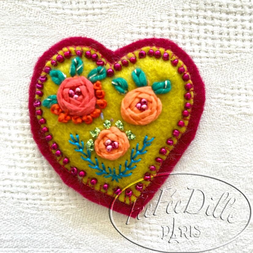 BROCHE MAGDALINE