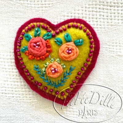 BROCHE MAGDALINE BROCHE MAGDALINE