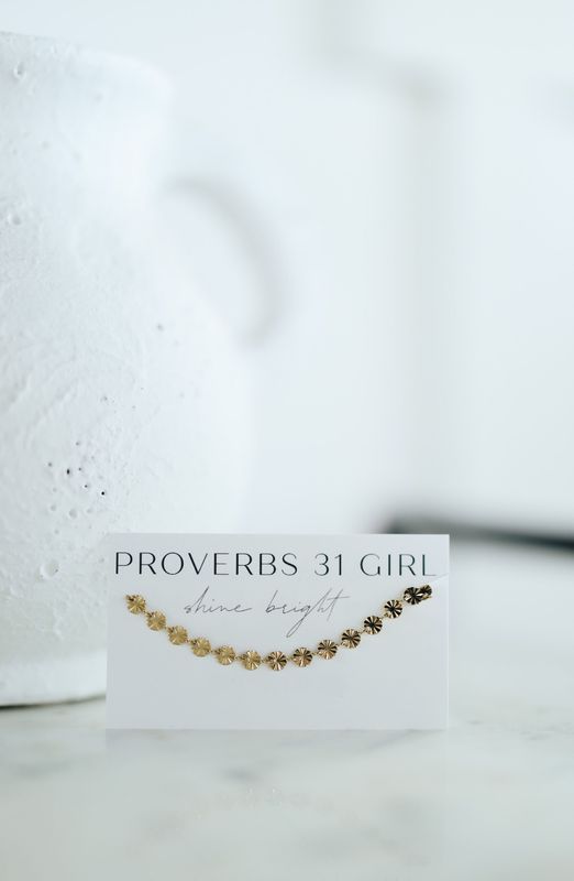 Glory Necklace