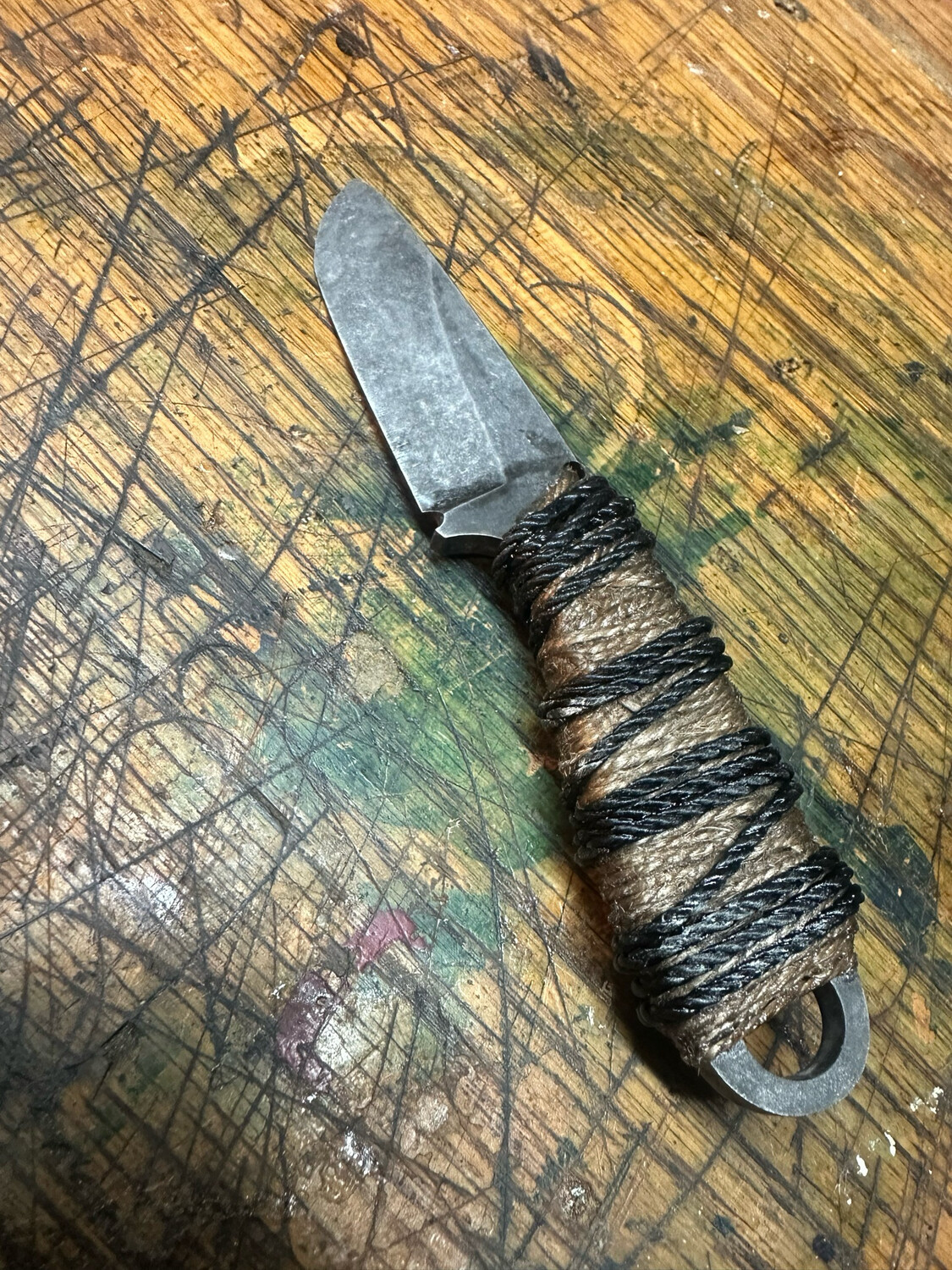 Skinner With Primitive Wrap Handle