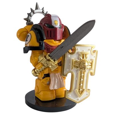 Warhammer 40K Imperial Fists Space Marine