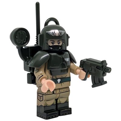 Warhammer 40K - Astra Militarum Vox-Caster Guardsman