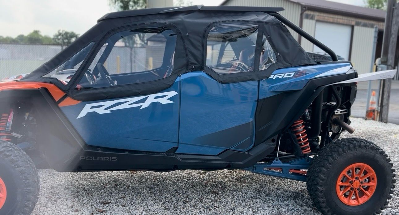 Polaris PRO S 4-Seater Enclosure