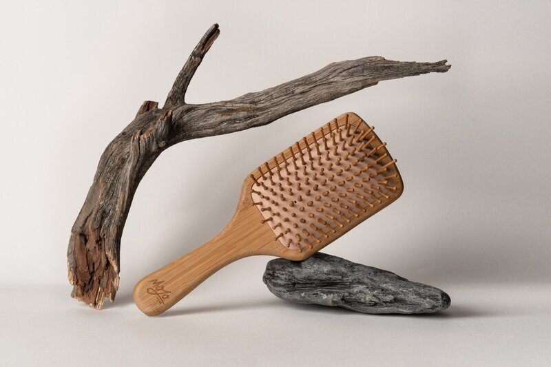 Bamboo large padded brush