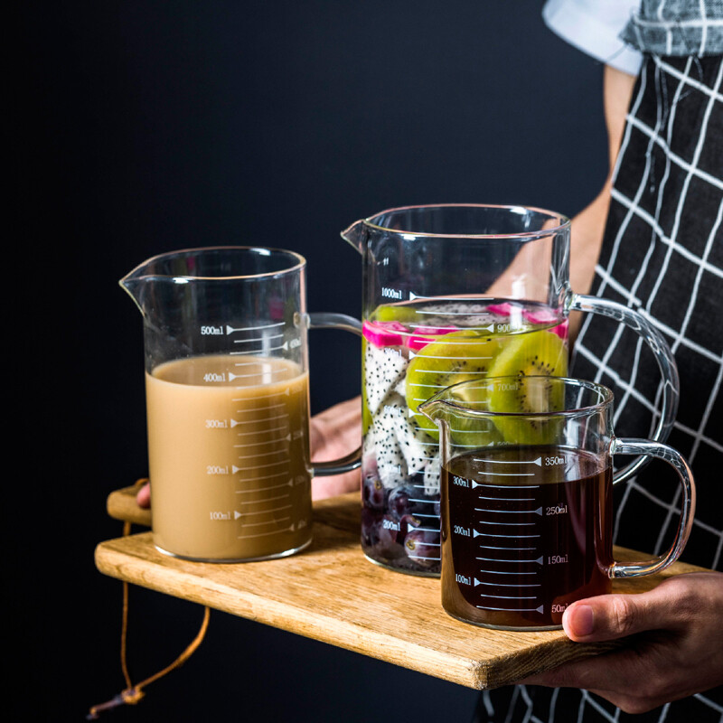 ​Measuring Glass Jug with Precise Graduated Scale