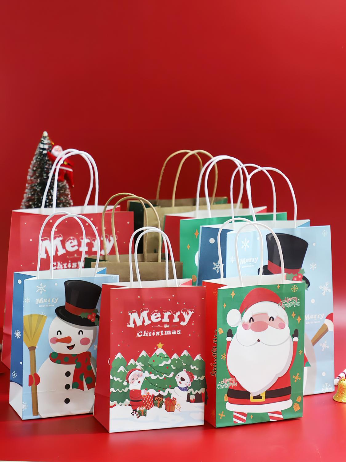 Túi giấy đựng quà Giáng Sinh ☃️☃️☃️