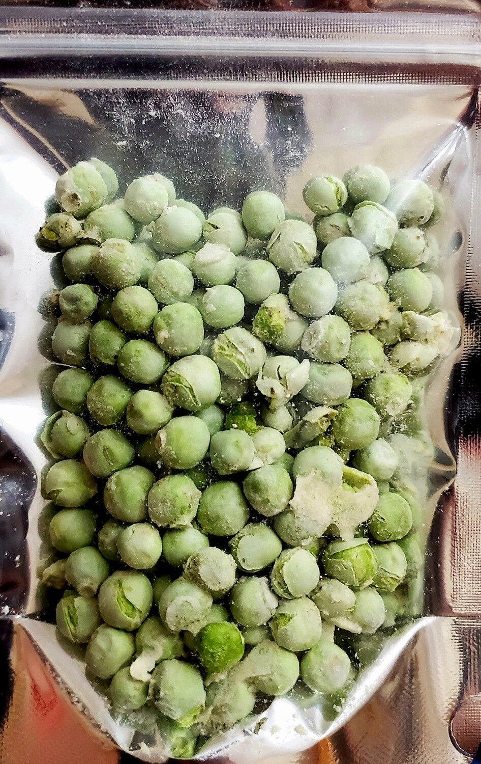 Freeze Dried Pea Crunchies, Size: SM, Flavor: Garlic Parm.