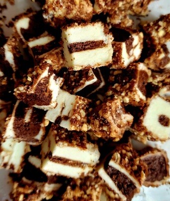 Freeze Dried Chocolate Crumble Bar Bites