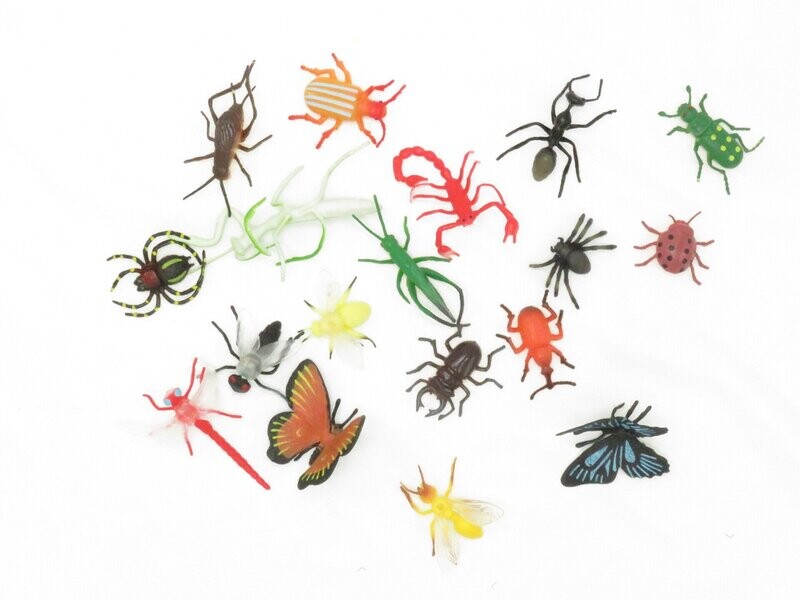 Tube insecten - Big bunch o' bugs - 18 stuks