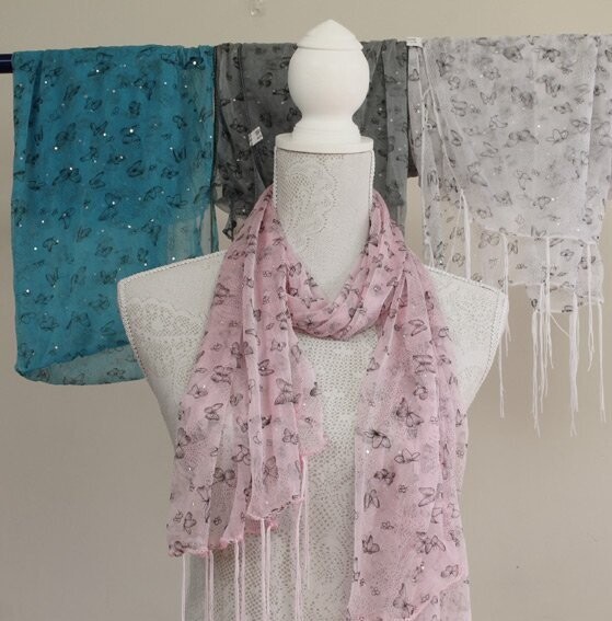 Sjaal vlinder met franjes | 3 kleuren