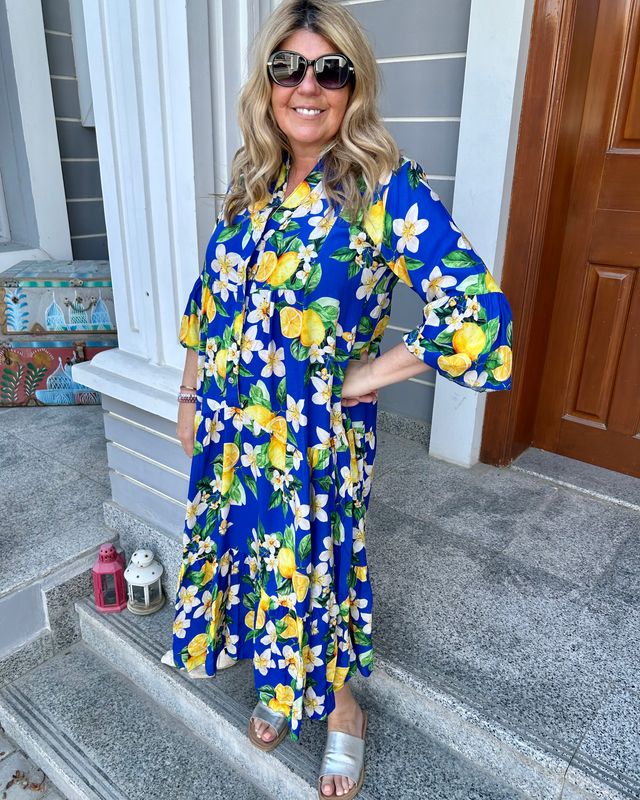 Cheerful Lemon Print Maxi Dress in Royal Blue