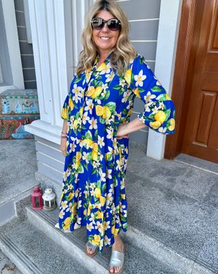 Cheerful Lemon Print Maxi Dress in Royal Blue