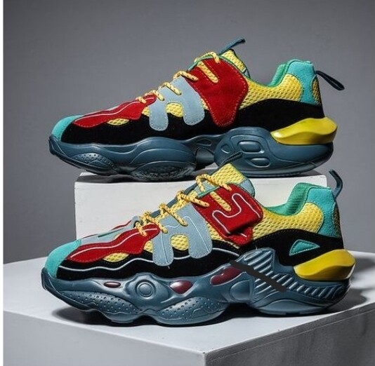 Fashion Sneakers 🔥