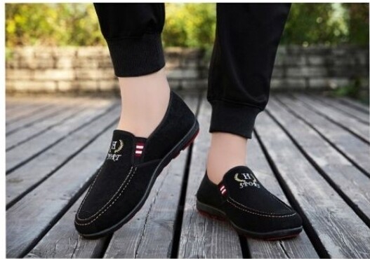 Suede Slip-on Walkabout Sports Shoes