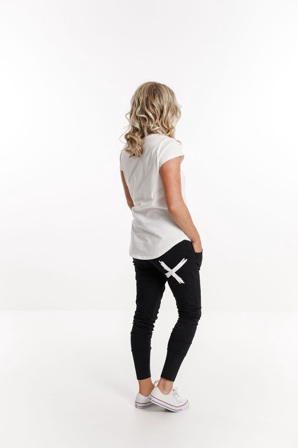 Home-lee Apartment pants- black with white x