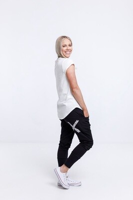 Home-lee Apartment pants- black with white mini hearts x