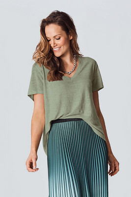 We Are The Others - The Staple Linen V Neck Tee - Sage