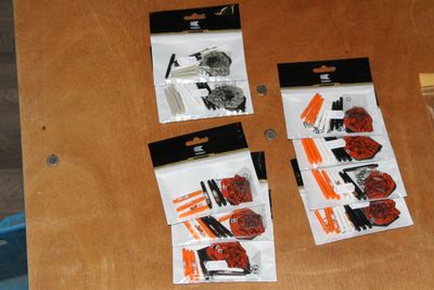 Kavel 18 100 micron, Flight and Shaft Kit Short, Intermedate 9 sets van 9 stuks.