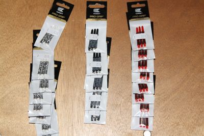 Kavel 69, pro grip Intermediate INK Zwat, Rood, Wit, 25 sets van 3 stuks