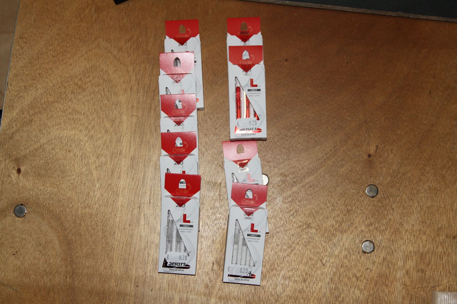 Kavel 122,  L260 Spinner, Wit, Clear, Rood, 9 Sets van 3 stuks