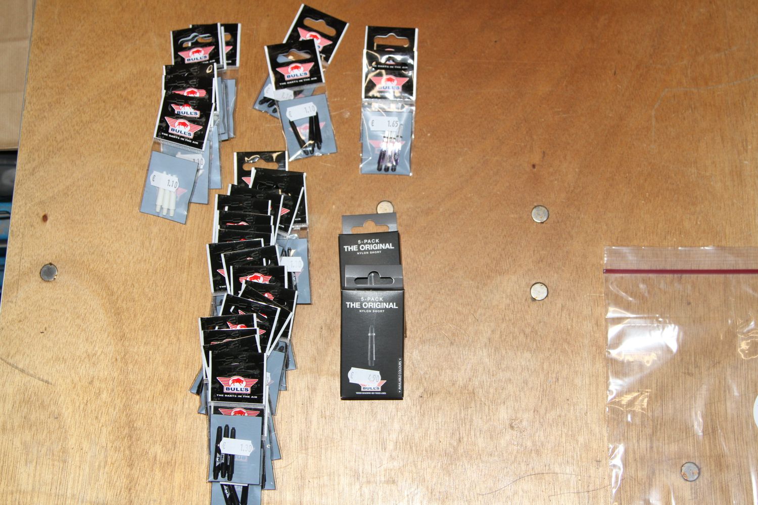 Kavel 146,  Nylon Shaft, X-Ray, X-Short, Short, Wit, Zwart, Blauw-Clear, Zwart-Clear 60 Sets van 3 Stuks