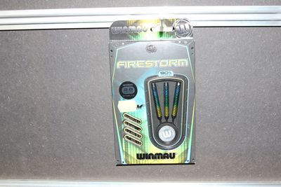 Kavel 294,  Winmau, Firestrom, 28 gram