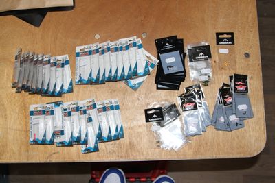 Kavel 404,  Flight Protector, Blauw, Rood, Goud, Zilver, Zwart, 89 Sets van 3 Stuks