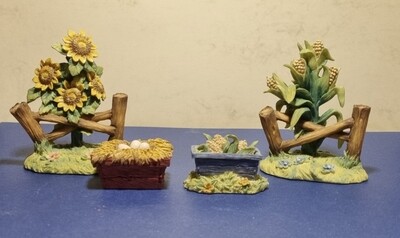 Set van 4 Beeldjes,Home Grown Mickey, Enesco